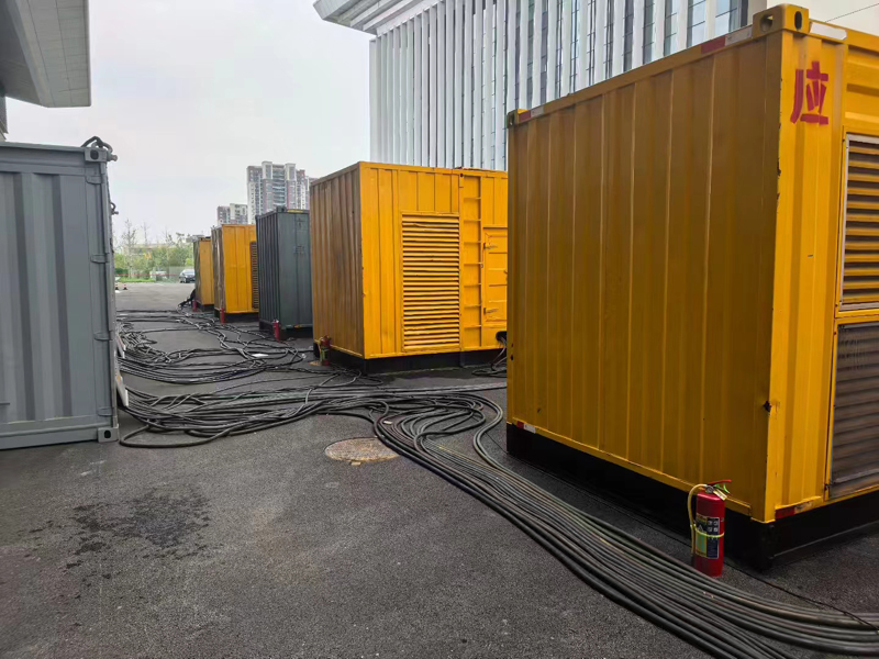 福建不同季节柴油发电机组保养有哪些注意事项?