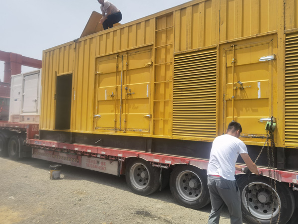 福建除了负载情况和发动机维护,还有哪些因素会影响 200kw 柴油发电机的油耗?